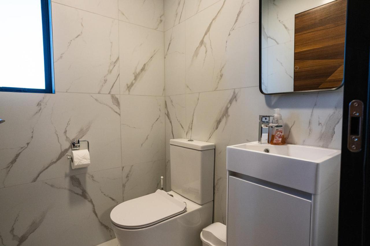 Jillylan Villa Apartment Cromwell Exterior foto